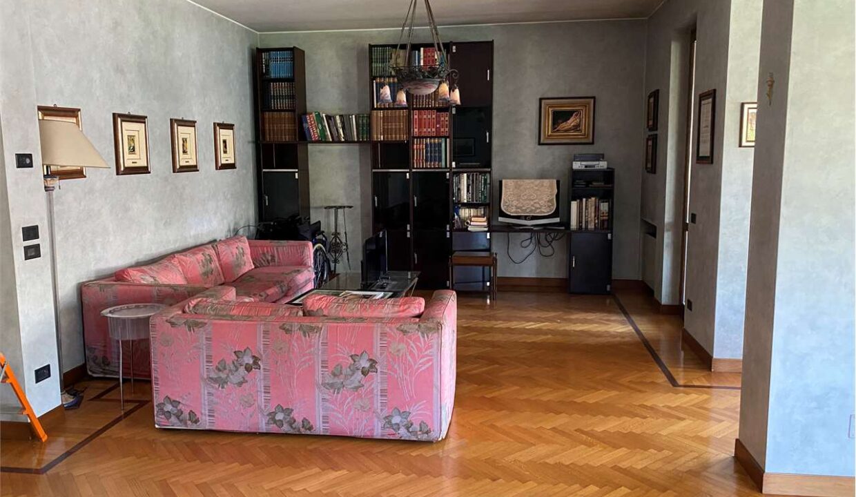 imm_18060-20250926095509-1280-