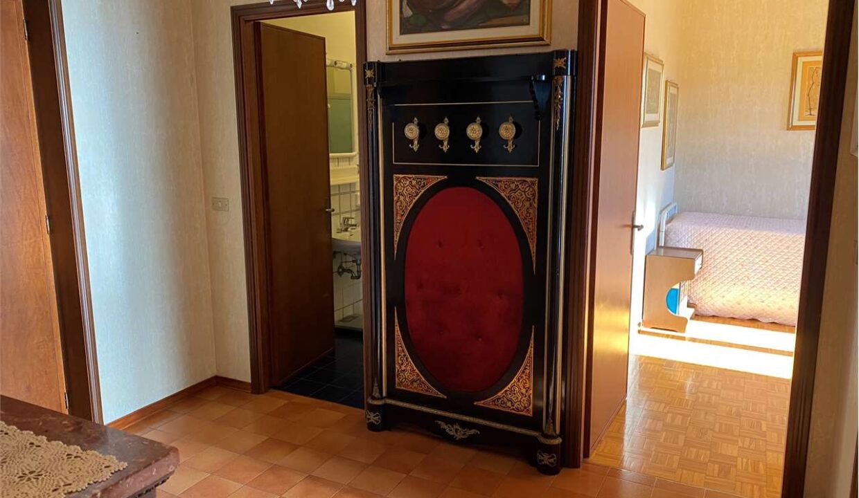 imm_18422-20251128114300-1280-