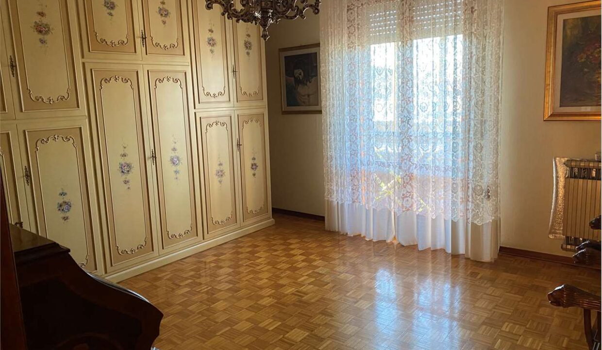 imm_18425-20251128113959-1280-