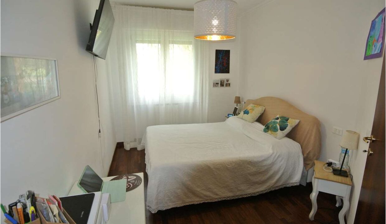 imm_18054-20250925182029-1280-