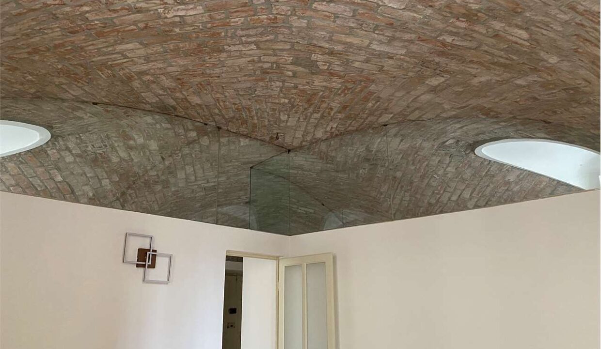 imm_18612-20260120172412-1280-