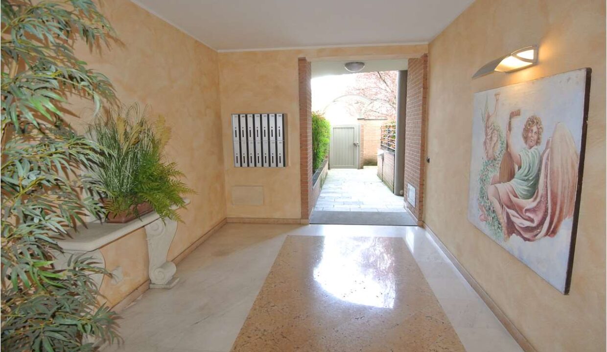 imm_17321-20250415110335-1280-