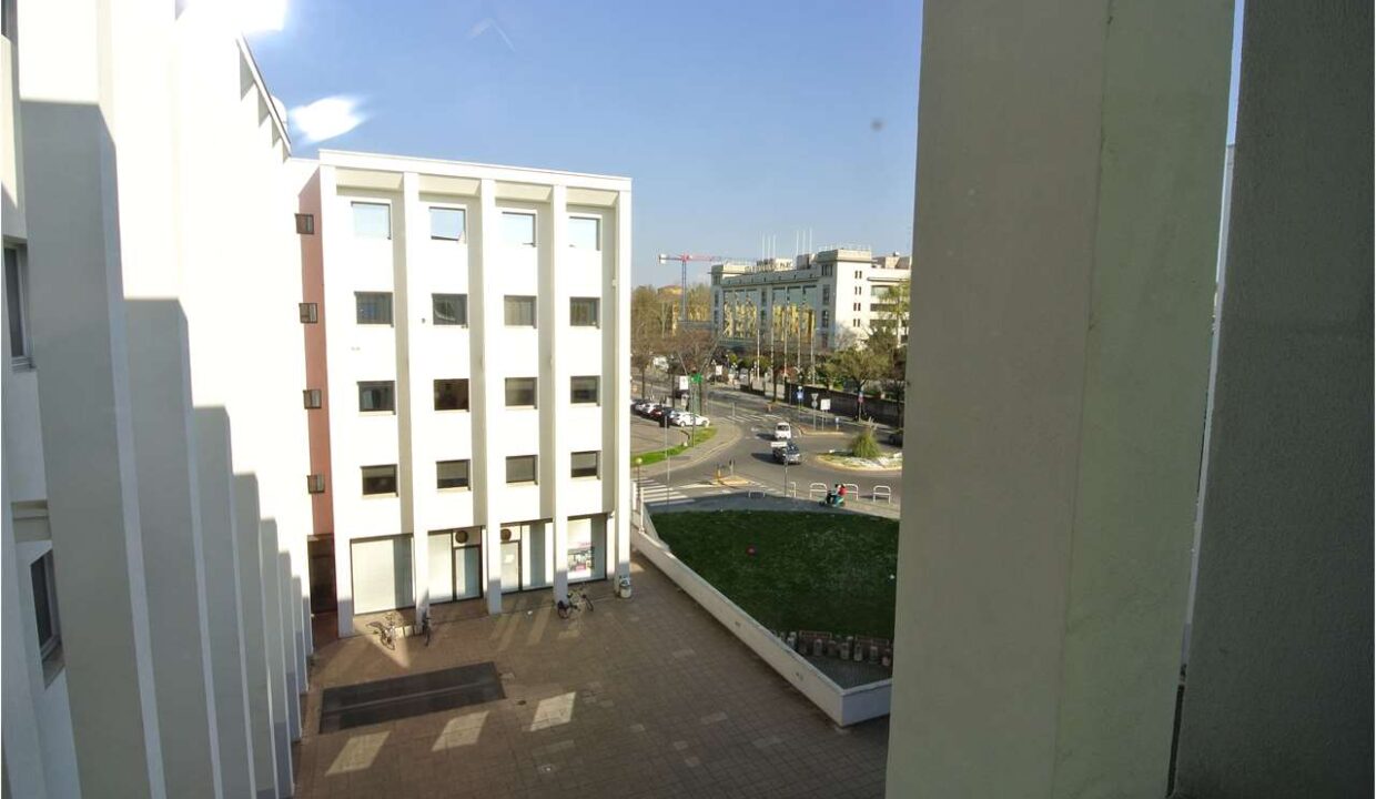 imm_19006-20260323161457-1280-