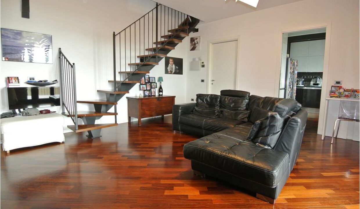 imm_19044-20260327183337-1280-