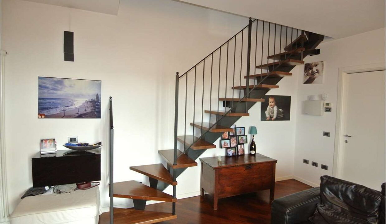 imm_19045-20260327183340-1280-