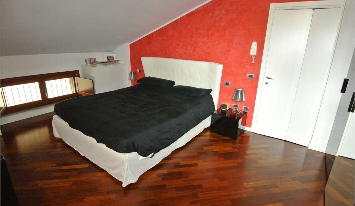 imm_19056-20260327183719-1280-