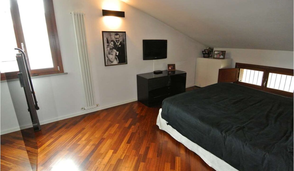 imm_19057-20260327183725-1280-