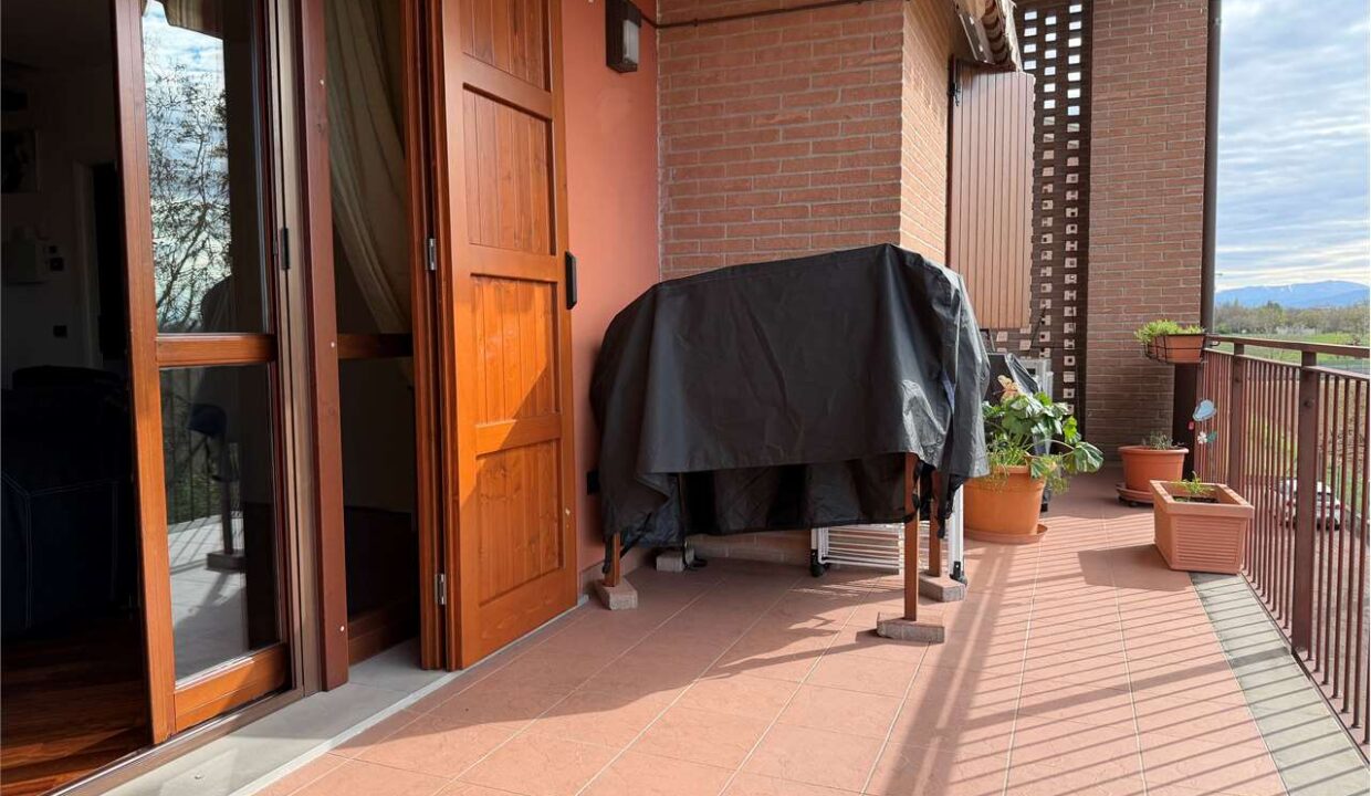 imm_19063-20260327184153-1280-