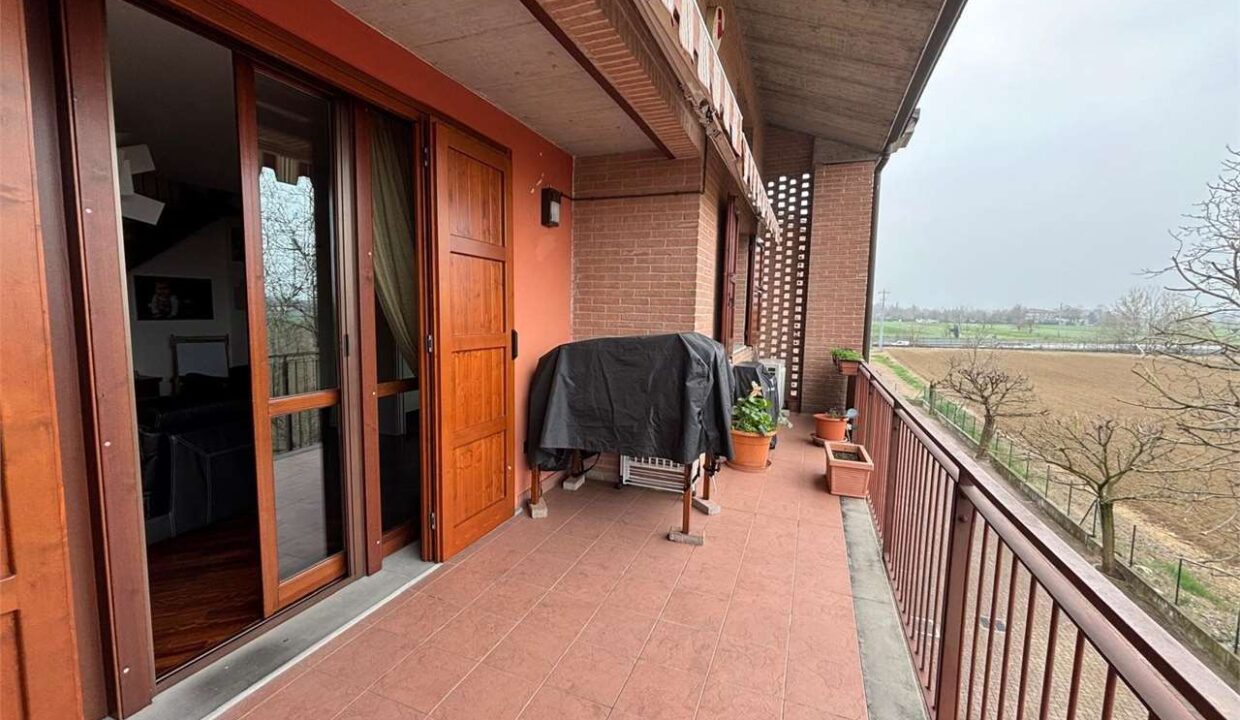 imm_19065-20260327184203-1280-