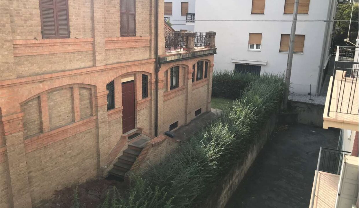 imm_11892-20221013191158-1280-