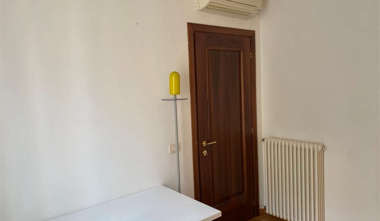 imm_19677-20260715173956-1280-